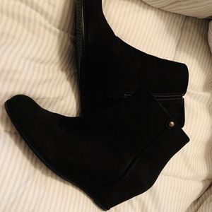 Stuart Weitzman boots